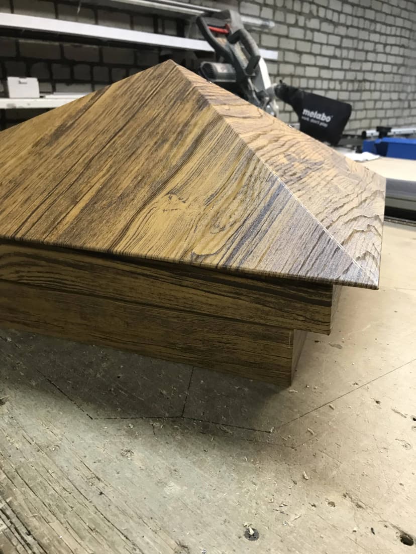 колпак на забор под дерево